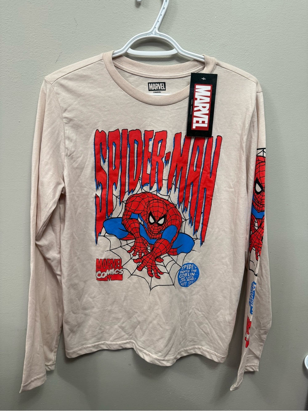 NWT Boys Marvel Beige Long Sleeve Spider-Man Graphic Tee w Red & Blue XL (14)